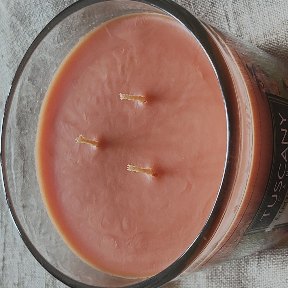 PUMPKIN PATCH CANDLE - Picture 3 of 8
